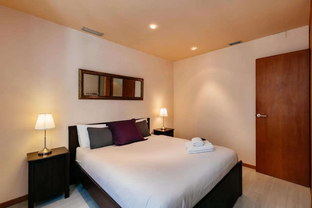 Cozy Apartment Casanova-Eixample Barcelona