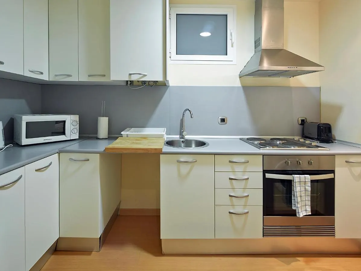 Cozy Apartment Casanova-Eixample Barcelona