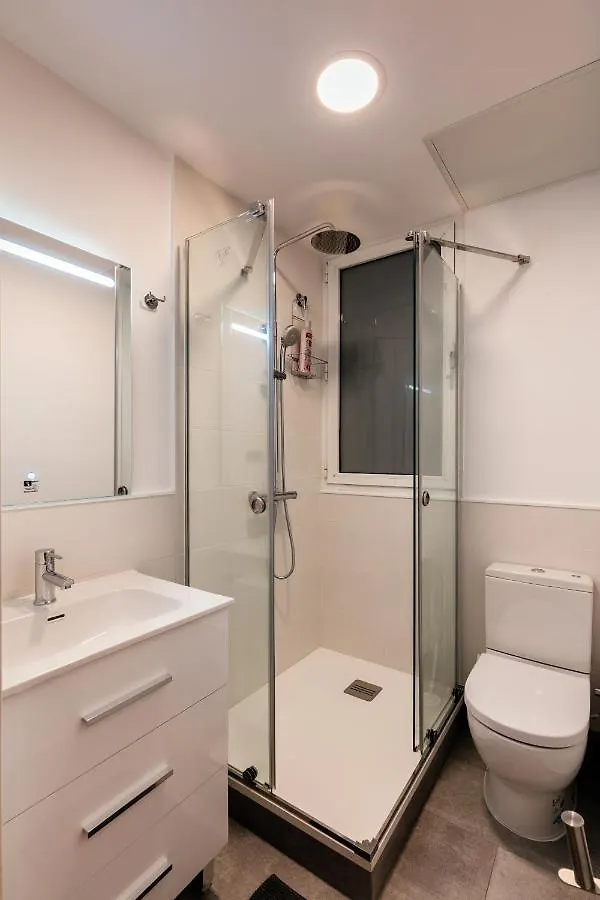 Cozy Apartment Casanova-Eixample Barcelona